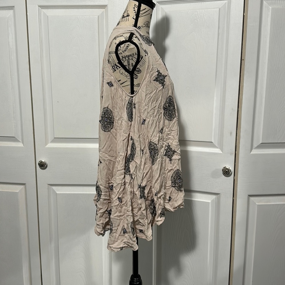 Free People x Urban Outfitters Print Top - Picture 4 of 10
